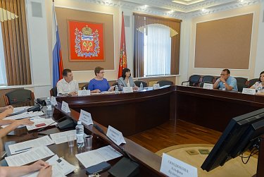 Депутаты упростят порядок назначения отдельных выплат, а некоторые –  увеличат